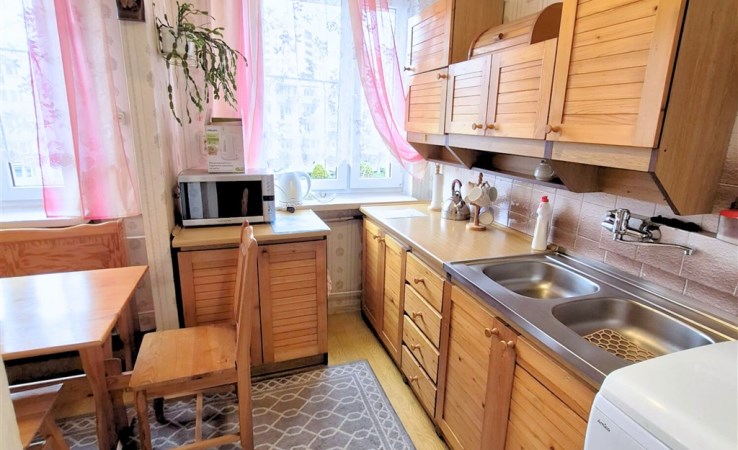 mieszkanie na wynajem - Jastrzębie-Zdrój, Osiedle Pionierów, Warmińska